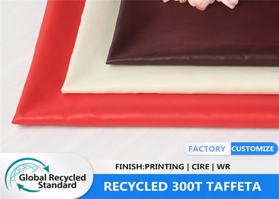 GRS tái chế 100% 300T Polyester Taffeta Vải Cire Vải áo khoác mềm có đệm chống thấm