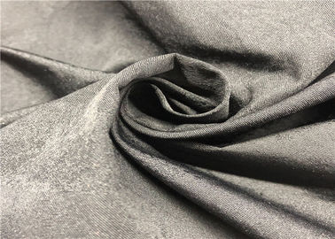 Sợi nhuộm nhuộm Nhà cung cấp vải 100% P Jacquard thoáng khí mềm mại đầy màu sắc cho áo khoác